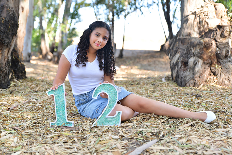 צילום אירוע דיקלה מעודה צלמת צילום צילום בוק צילום אירוע צילום פורים צילומי חברה צילום מגנטים מגנטים לאיורע