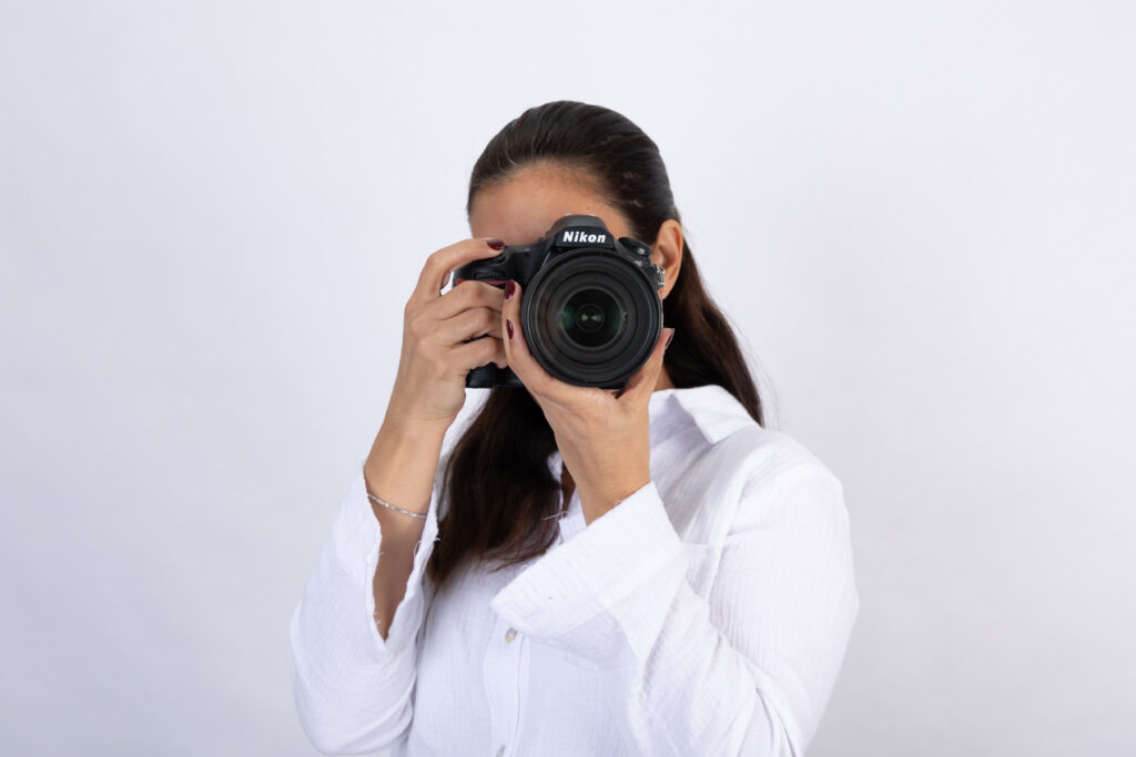 צלמת אירועים